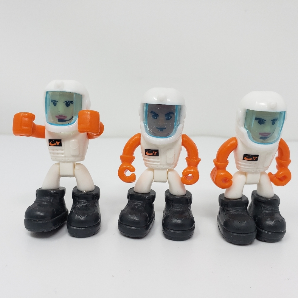 Machine Maker Mission to Mars Space Astronauts Nikko Toys Flaw Some Play Wear